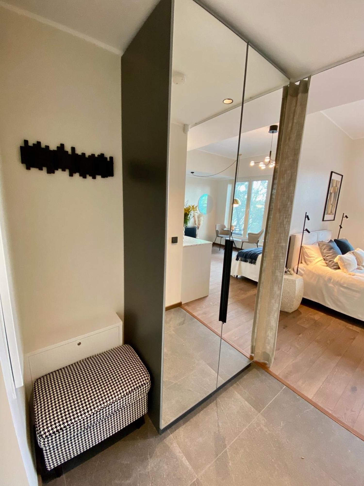 Elegance Apartment - City Centre Free Parking Tallin Zewnętrze zdjęcie
